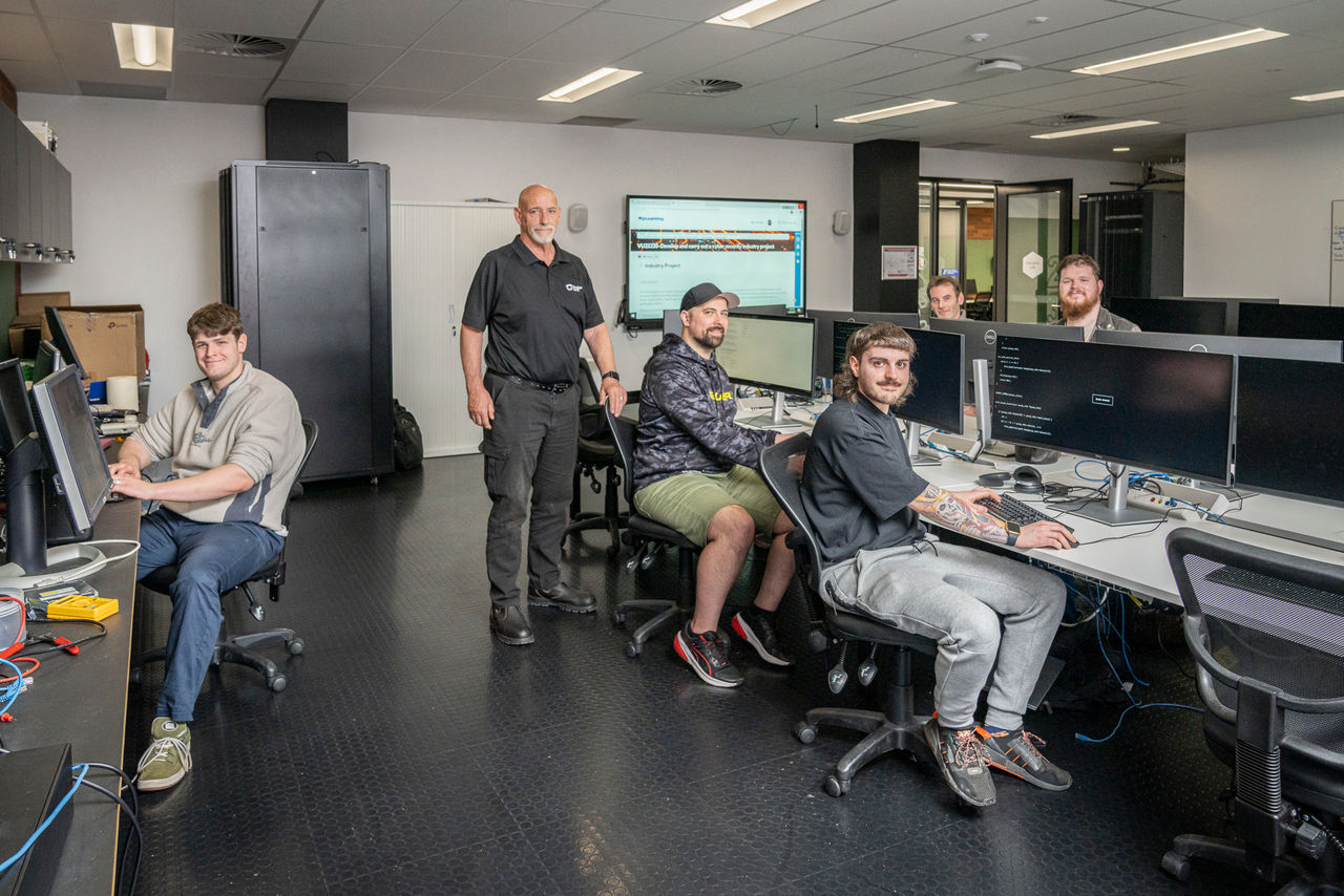 Bendigo TAFE cybersecurity class